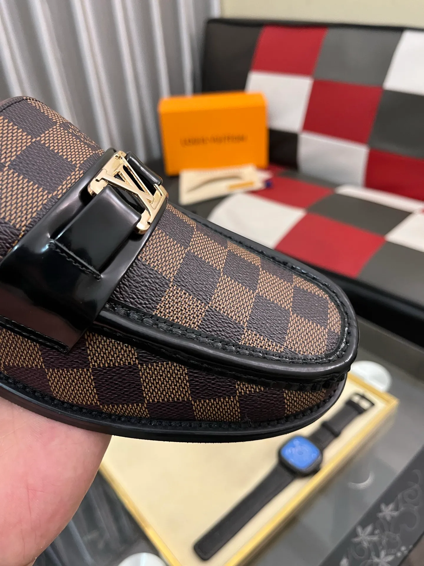 Men's Men's Shoes Men's Men's Shoes 💰520⌚️⌚️[LV] The most popular classic Louis Vuitton leather shoes. Synchronized with the official website, the upper adopts Italian imported upper embossing➕comfortable cowhide lining, fashionable atmosphere, unique brand and unique craftsmanship. Highlighting the hot style of the new year. Stop hesitating, stop wandering, get it now. Code number: 38--44. 3️⃣colors available